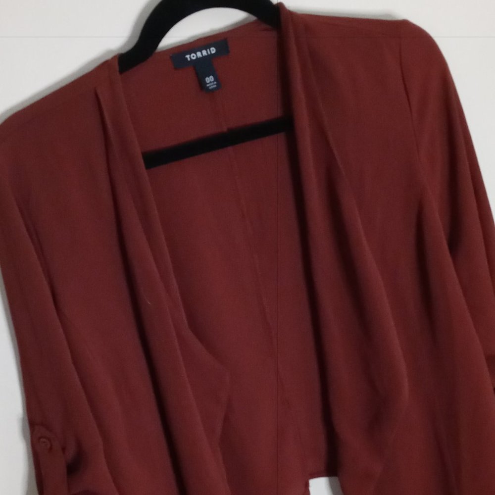 Crepe Cropped Torrid Blazer